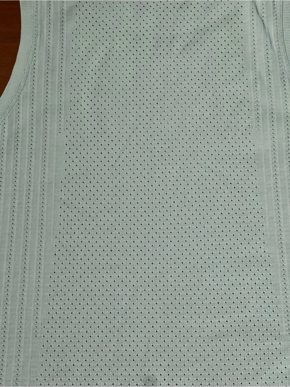 Lululemon Breeze By Muscle Crop Tank Top - Size 4 - Mint Green (EC)